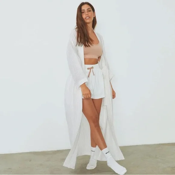 NEW Lunya resort linen silk robe - Picture 7 of 12